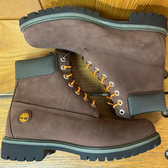 Timberland Men's 6-Inch Premium WP Waterproof Outdoor Boot Shoes brown A2CX8